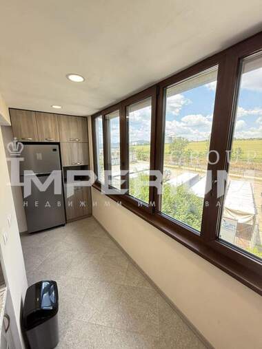 Închiriere - Apartament în Kazașko,  Varna