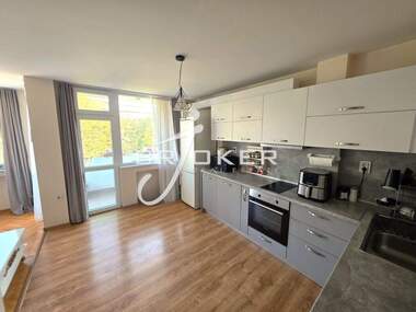Vânzare - Apartament în Țentăr,  Kărdjali