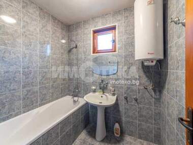 For sale - House in Vinica,  Varna
