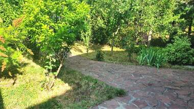 For sale - House in Aprilovo,  Sofia Oblast