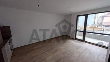 Închiriere - Apartament în Center,  Plovdiv
