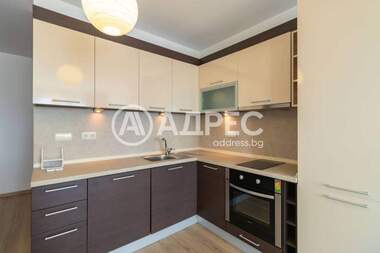 Închiriere - Apartament în Sfinții Constantin și Elena,  Varna