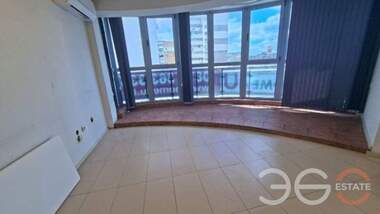 For rent - Office in Liatno kino Trakia,  Varna
