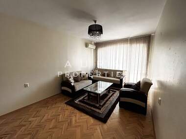 For rent - Apartment in Center,  Razgrad