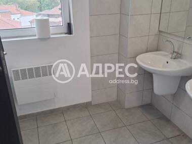 Ενοίκιο - Γραφείο σε Център,  Пловдив
