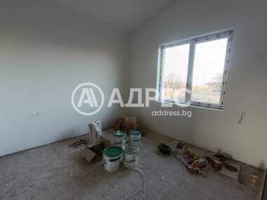 For sale - House in Prolesha,  Sofia Oblast