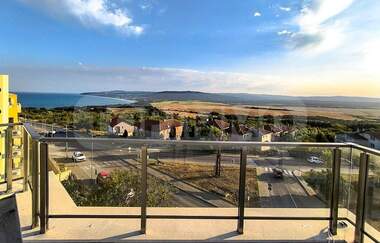 Vânzare - Apartament în Biala,  Varna