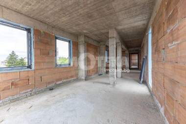 For sale - Apartment in Cveten kvartal,  Varna