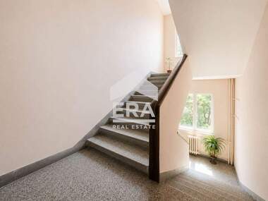Vânzare - Apartament în Center,  Sofia
