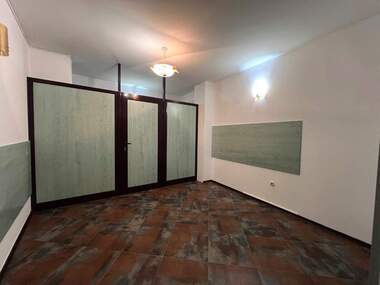 Satış - Ofis/Dükkan/Depo/Güzellik salonu/Yer/Diş ofisi olarak Vitoşa,  Sofia