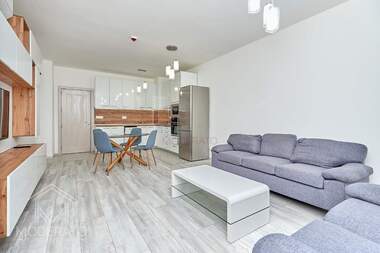 Miete - Wohnung in Slaweykow,  Burgas