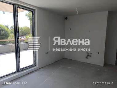 Продажба - Апартамент в Зорница,  Бургас