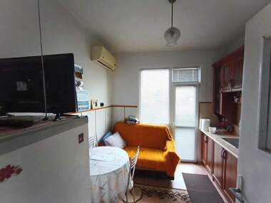 For sale - Apartment in Vastanicheski,  Plovdiv