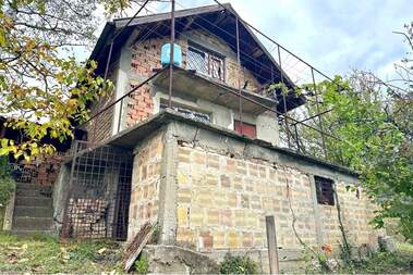 Vânzare - Casă în Malki Ceiflik,  Veliko Tărnovo