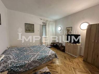 Аренда - Квартира в Център,  Варна