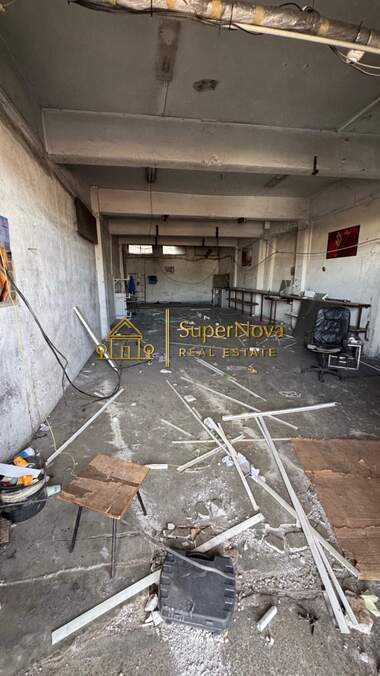 Ενοίκιο - Αποθήκη/Γραφείο/Βιομηχανικός χώρος/Αποθηκευτικός χώρος σε Промишлена зона-Изток,  Хасково