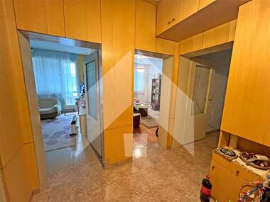 Verkauf - Wohnung in Nowi Pazar,  Schumen