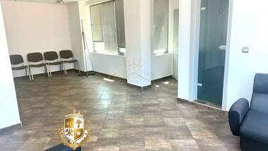 Miete - Büro/Schönheitssalon in Zentar,  Weliko Tarnowo