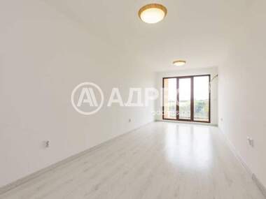 For sale - Apartment in Shkorpilovtsi,  Varna