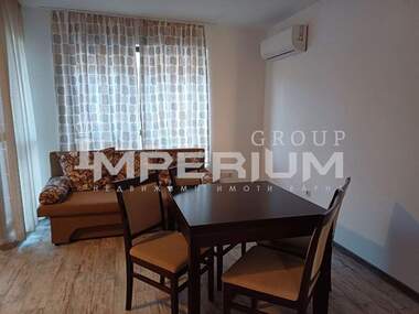 Închiriere - Apartament în Kolhozen pazar,  Varna