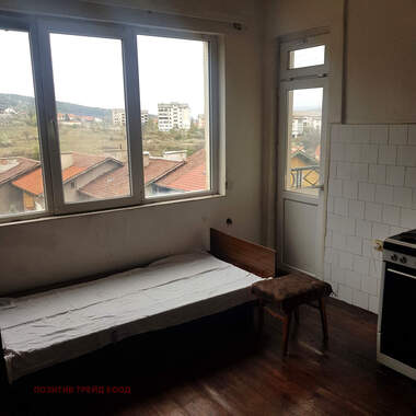 Verkauf - Wohnung in Dupniza,  Küstendil