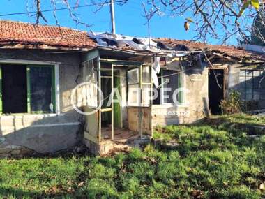 Vânzare - Casă în Priselți,  Varna