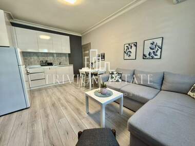 Miete - Wohnung in Mladejki halm,  Plowdiw