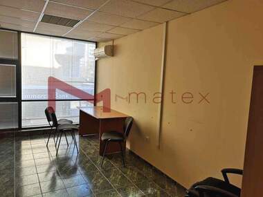 For sale - Office/Beauty saloon/Dental office in VINS - Cherven ploshtad,  Varna