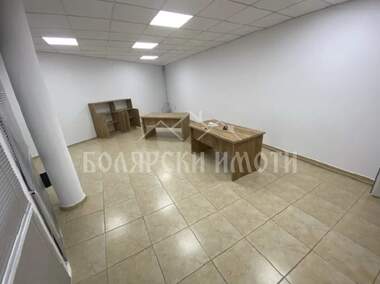 Продажа - Магазин/Офис/Салон красоты в Център,  Велико Търново