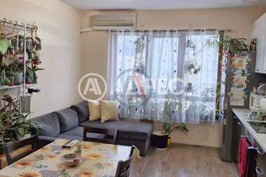 Satış - Apartman olarak Vazrajdane 3,  Varna