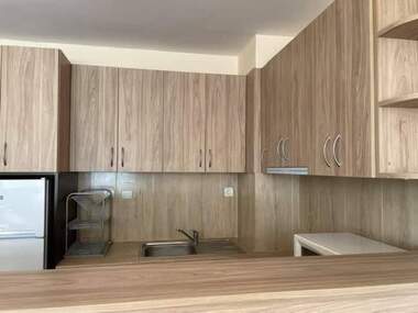 Продажба - Апартамент в Бузлуджа,  Велико Търново