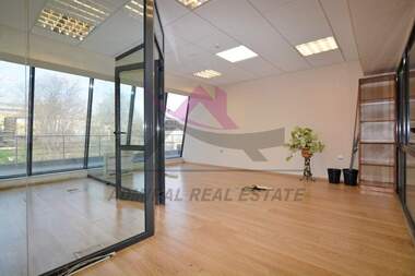 Наем - Офис в Трошево,  Варна