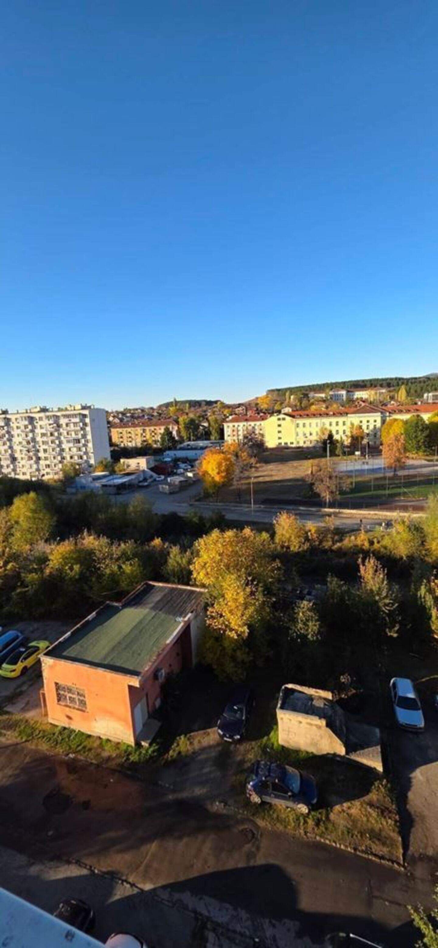 Тристаен Апартамент в Хумни дол, Перник – снимка 10