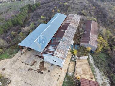 Vânzare - Spațiu industrial în Gorna Oriahovița,  Veliko Tărnovo