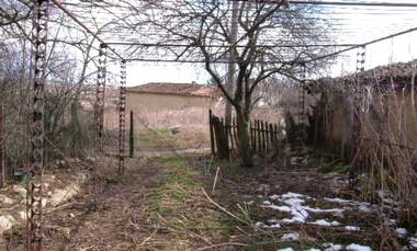 Vânzare - Casă în Sărneț,  Dobrice