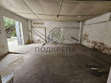 Miete - Industriegebäude in Kütschuk Parij,  Plowdiw