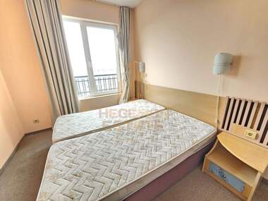Vânzare - Apartament în Golden Sands,  Varna