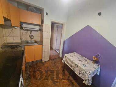 Vânzare - Apartament în Midia Enos,  Ruse