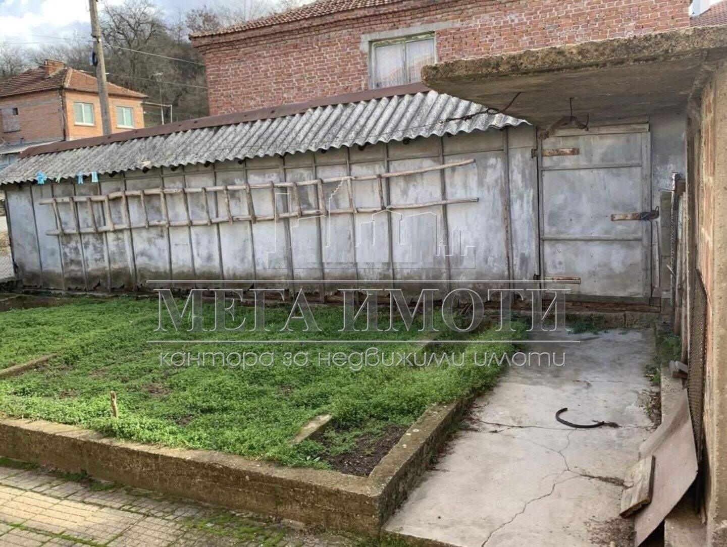 House in Biala, Sliven – photo 3