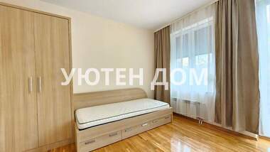 Închiriere - Apartament în Simeonovo,  Sofia
