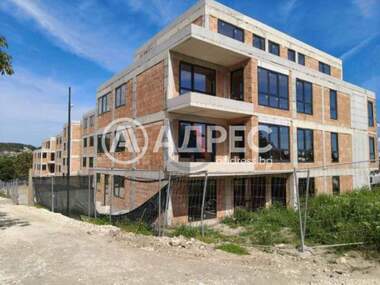 Продажба - Апартамент във Виница,  Варна