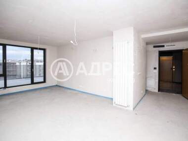 Vânzare - Apartament în Mladost-2,  Sofia