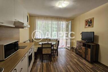 Închiriere - Apartament în Neptun,  Varna