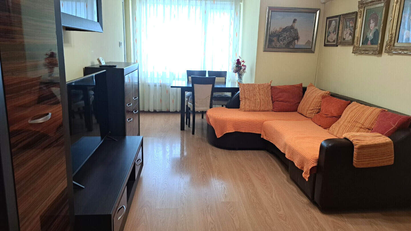 Двустаен Апартамент в Център, Стара Загора – снимка 2