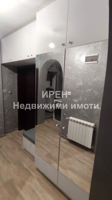 Ενοίκιο - Διαμέρισμα σε Център,  Ямбол