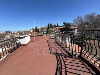 For sale - Floor of a house in Stariat grad,  Plovdiv