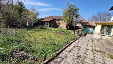 For sale - House in Dyskot,  Veliko Tyrnovo