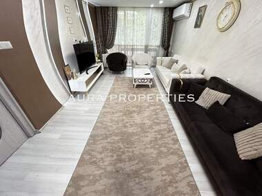 For sale - Apartment in Center,  Razgrad