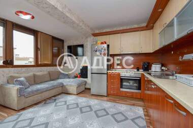 Продажа - Квартира в Изгрев,  Бургас