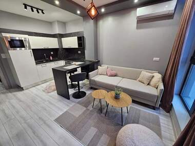 Închiriere - Apartament în Hristo Smirnenski,  Plovdiv